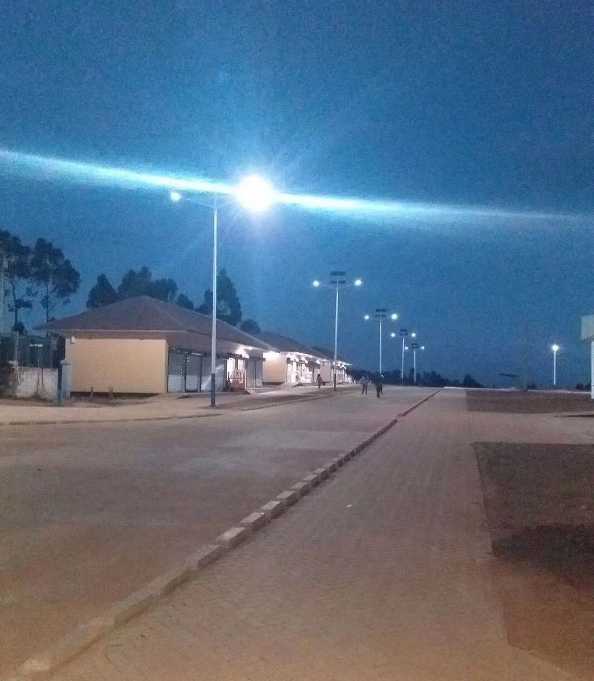 舒兰市非洲科特迪瓦太阳能路灯工程